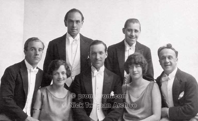 P_E_63_Harry_Gold's_Entertainers_1923_(6)