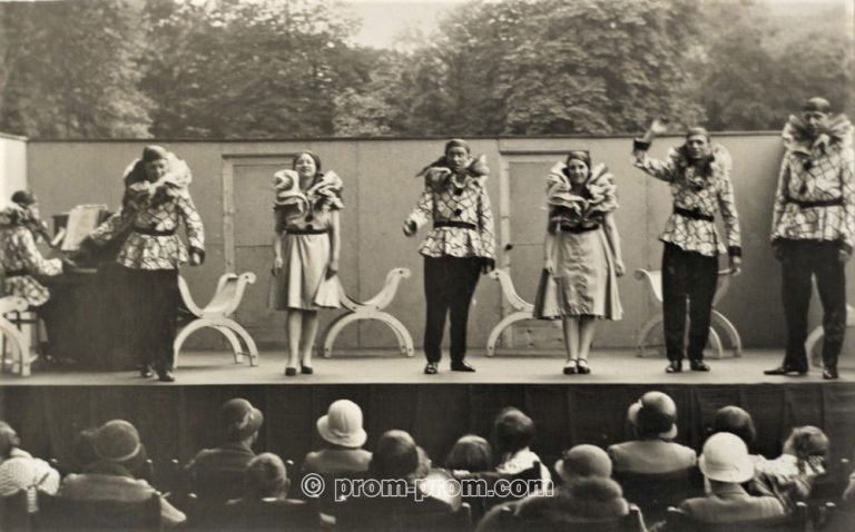 The Revellers Concert Party Harrogate 1933