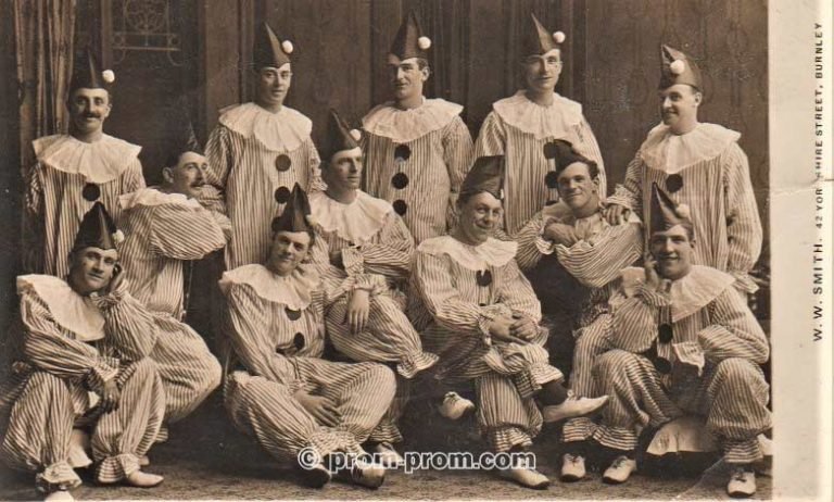 'The Shrapnel Boys', Primrose Bank Military Hospital, Wounded Soldiers Pierrot troupe, Burnley 1917