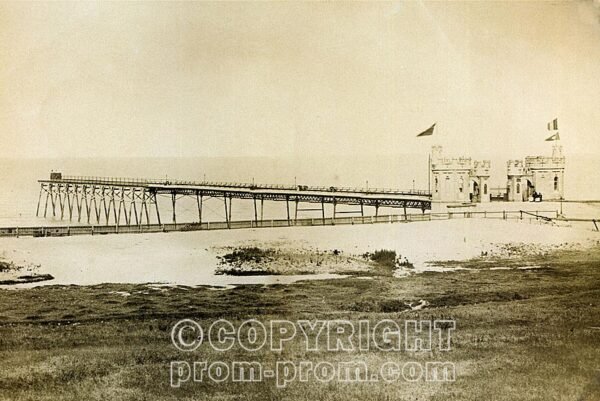 Withernsea Pier 1891, from Wendy Graves, Withernsea