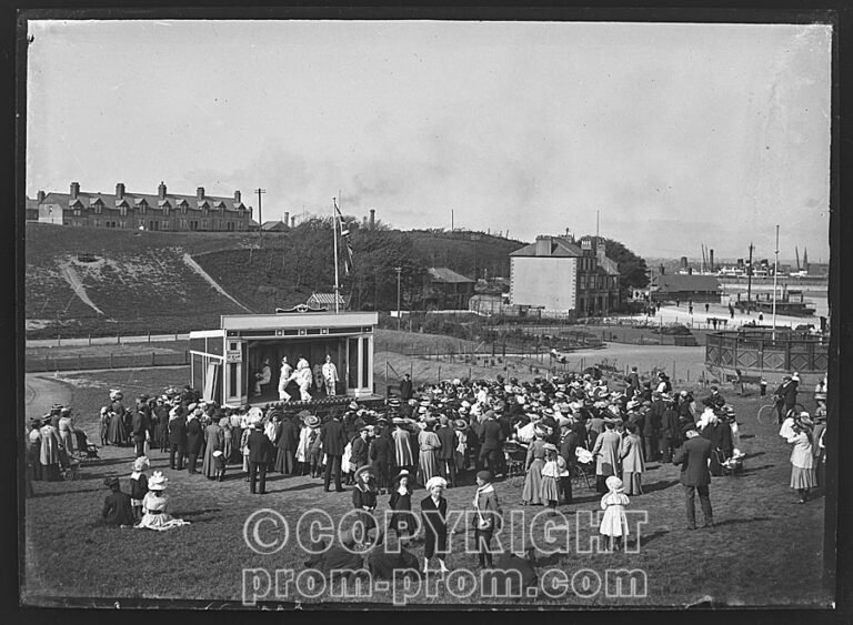 James_Dunn_Park,_North_Walney,_Walney_Island. Copyright Sankey Collection