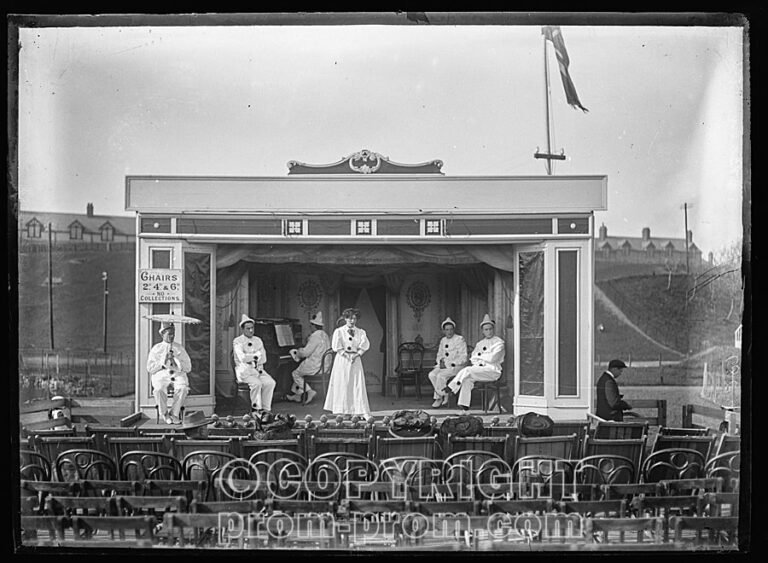 James_Dunn_Park,_North_Walney,_Walney_Island. Copyright Sankey Collection